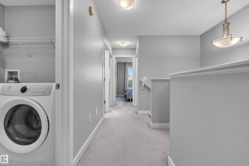 1748 27 Street, Edmonton, AB - Indoor Photo Showing Laundry Room