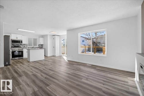 3323 26 Avenue, Edmonton, AB - Indoor