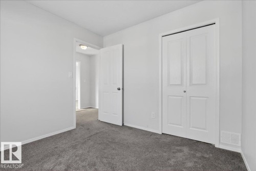 3323 26 Avenue, Edmonton, AB - Indoor