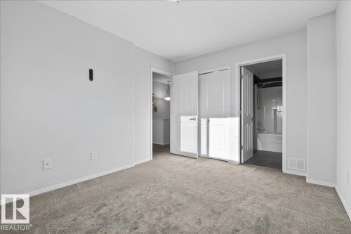 3323 26 Avenue, Edmonton, AB - Indoor Photo Showing Other Room