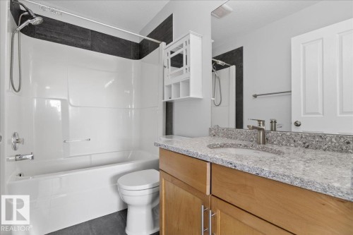 3323 26 Avenue, Edmonton, AB - Indoor Photo Showing Bathroom