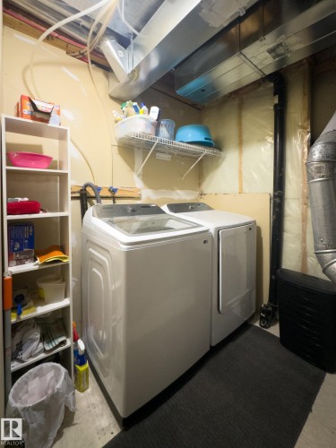 47 10909 106 Street, Edmonton, AB - Indoor Photo Showing Laundry Room