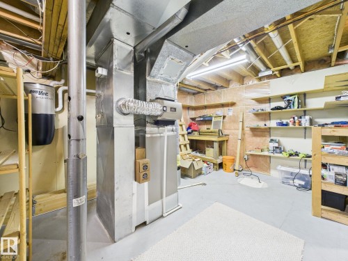 92 Dufferin Street, St. Albert, AB - Indoor Photo Showing Basement