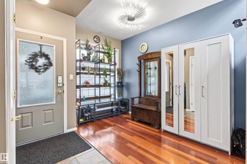 417 10717 83 Avenue, Edmonton, AB - Indoor Photo Showing Other Room