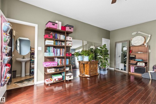 417 10717 83 Avenue, Edmonton, AB - Indoor