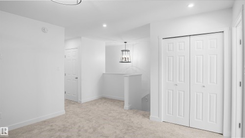 17514 5A Street, Edmonton, AB - Indoor Photo Showing Other Room