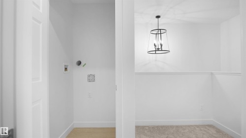 17514 5A Street, Edmonton, AB - Indoor Photo Showing Other Room