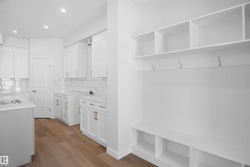 17514 5A Street, Edmonton, AB - Indoor Photo Showing Other Room