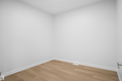 17514 5A Street, Edmonton, AB - Indoor Photo Showing Other Room