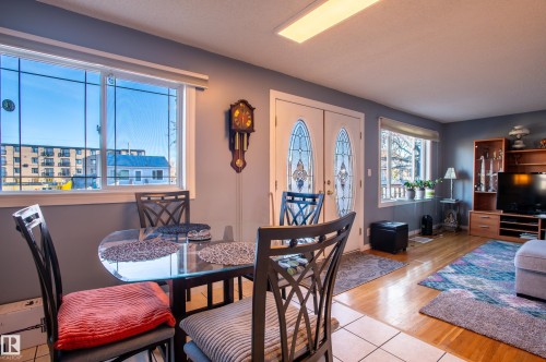 10532 157 Street, Edmonton, AB - Indoor