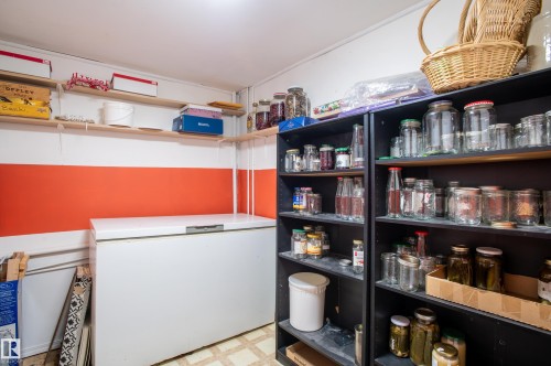 10532 157 Street, Edmonton, AB - Indoor With Storage