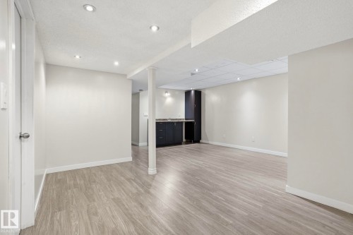 7 Gareth Place, St. Albert, AB - Indoor Photo Showing Other Room