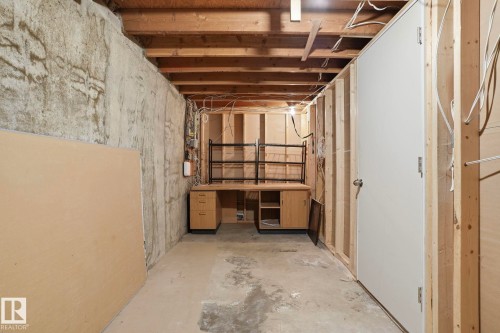 7 Gareth Place, St. Albert, AB - Indoor