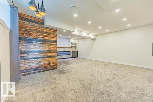 114 Radcliffe Wynd, Fort Saskatchewan, AB - Indoor