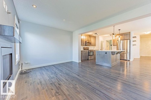 114 Radcliffe Wynd, Fort Saskatchewan, AB - Indoor