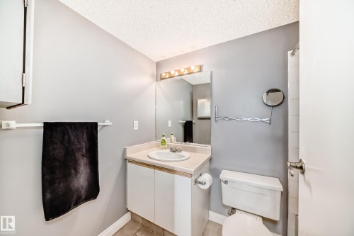 239 10636 120 Street, Edmonton, AB - Indoor Photo Showing Bathroom