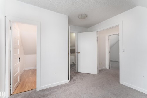 11817 44 Street, Edmonton, AB - Indoor Photo Showing Other Room