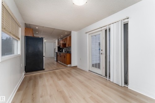 11817 44 Street, Edmonton, AB - Indoor Photo Showing Other Room