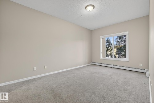 225 226 Macewan Road, Edmonton, AB - Indoor Photo Showing Other Room