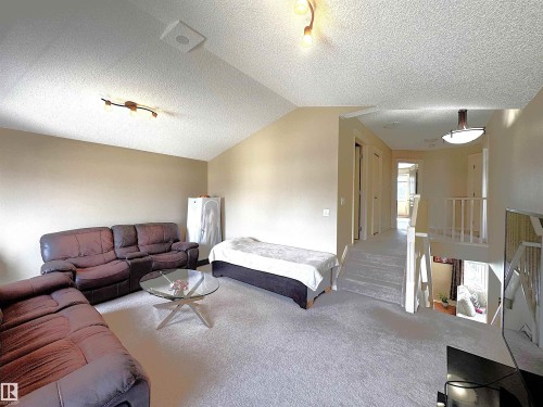 3756 13 Street, Edmonton, AB - Indoor