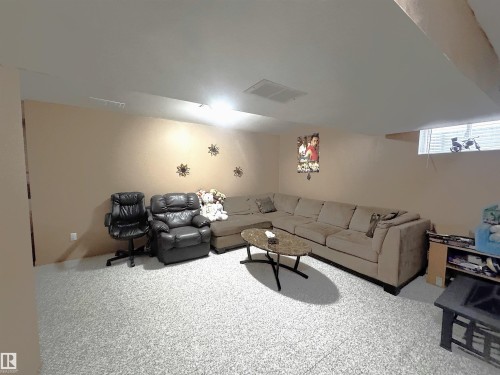 3756 13 Street, Edmonton, AB - Indoor