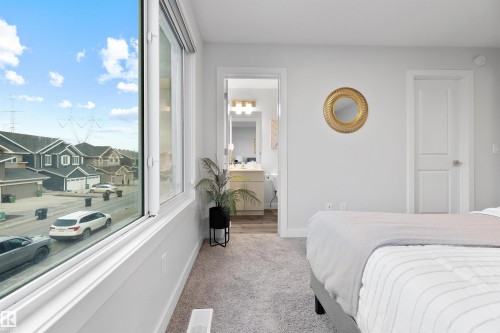 18955 29 Avenue, Edmonton, AB - Indoor Photo Showing Bedroom