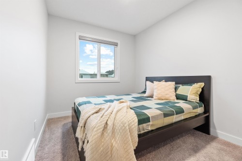 18955 29 Avenue, Edmonton, AB - Indoor Photo Showing Bedroom