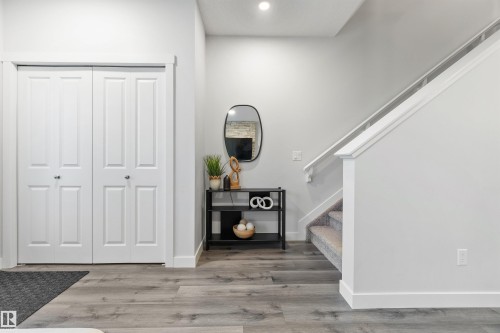 18955 29 Avenue, Edmonton, AB - Indoor Photo Showing Other Room