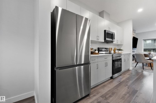 18955 29 Avenue, Edmonton, AB - Indoor Photo Showing Kitchen With Stainless Steel Kitchen