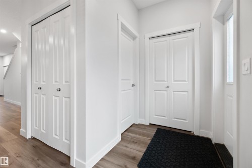 18955 29 Avenue, Edmonton, AB - Indoor Photo Showing Other Room