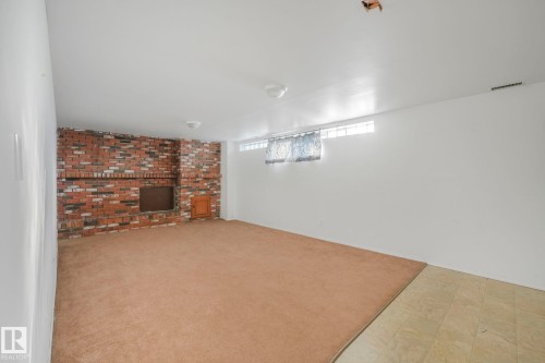 12904 119A Avenue, Edmonton, AB - Indoor