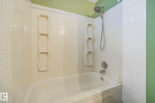 12904 119A Avenue, Edmonton, AB - Indoor Photo Showing Bathroom