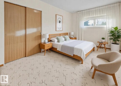 10512 54 Avenue, Edmonton, AB - Indoor Photo Showing Bedroom