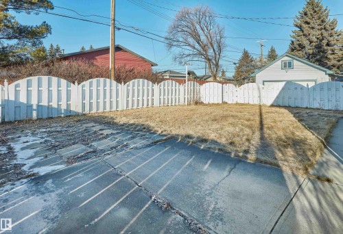 10512 54 Avenue, Edmonton, AB - Outdoor