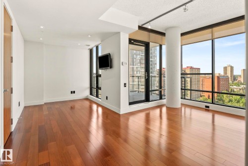 1200 11933 Jasper Avenue, Edmonton, AB - Indoor Photo Showing Other Room