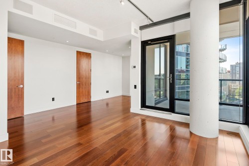 1200 11933 Jasper Avenue, Edmonton, AB - Indoor Photo Showing Other Room
