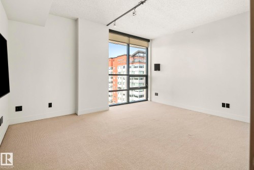 1200 11933 Jasper Avenue, Edmonton, AB - Indoor Photo Showing Other Room