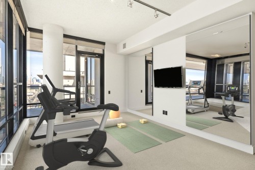 1200 11933 Jasper Avenue, Edmonton, AB - Indoor Photo Showing Gym Room