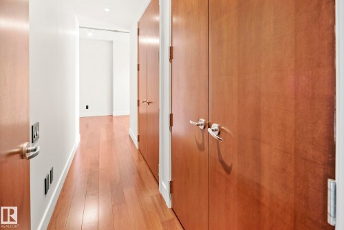 1200 11933 Jasper Avenue, Edmonton, AB - Indoor Photo Showing Other Room