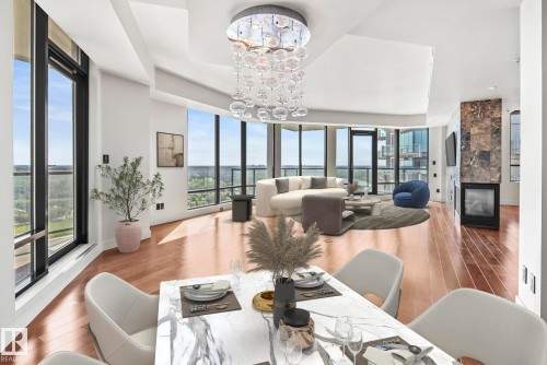 1200 11933 Jasper Avenue, Edmonton, AB - Indoor