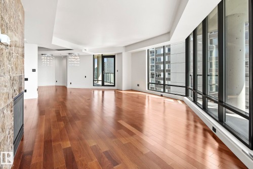 1200 11933 Jasper Avenue, Edmonton, AB - Indoor Photo Showing Other Room