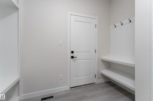 137 Pierwyck Loop, Spruce Grove, AB - Indoor Photo Showing Other Room