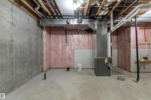 137 Pierwyck Loop, Spruce Grove, AB - Indoor Photo Showing Basement