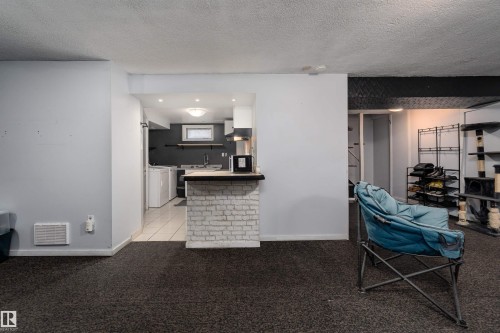 8207 169 Street, Edmonton, AB - Indoor