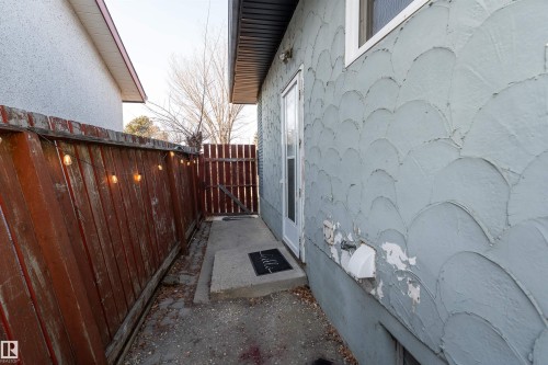 8207 169 Street, Edmonton, AB - Outdoor