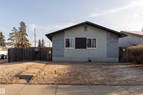 8207 169 Street, Edmonton, AB - Outdoor
