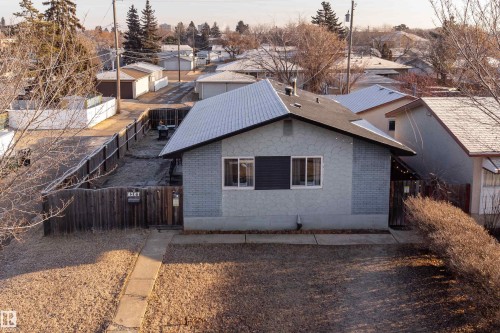 8207 169 Street, Edmonton, AB - Outdoor
