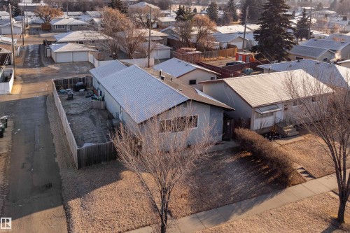 8207 169 Street, Edmonton, AB - Outdoor