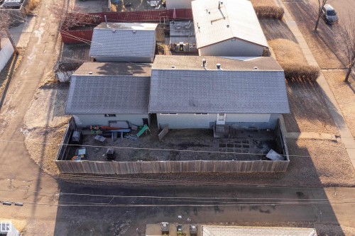 8207 169 Street, Edmonton, AB - Outdoor