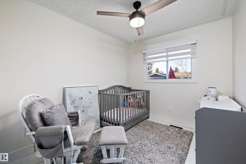 17319 107 Street, Edmonton, AB - Indoor Photo Showing Bedroom